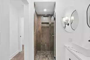 23701 Califa, Los Angeles, CA 91367 - Photo 23