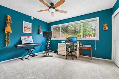 1311 N Meyler, San Pedro, CA 90731 - Photo 17