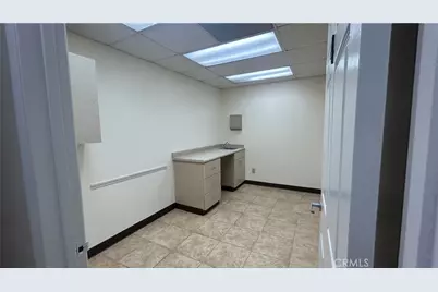 1942 E Anaheim #1936, Long Beach, CA 90813 - Photo 15