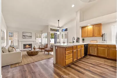 39257 Via Sonrisa, Murrieta, CA 92563 - Photo 11
