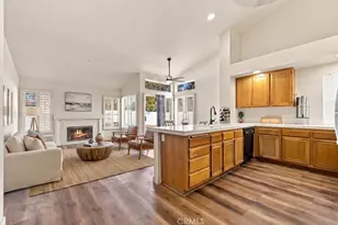 39257 Via Sonrisa, Murrieta, CA 92563 - Photo 11