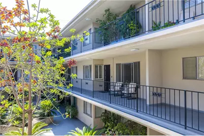 2772 E 2nd Street #E2, Long Beach, CA 90803 - Photo 11