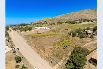 6201 Shannon Valley Road, Acton, CA 93510 - Photo 9