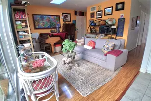 7552 Corbin Ave, Reseda, CA 91335 - Photo 23