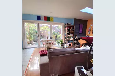 7552 Corbin Avenue #4, Reseda, CA 91335 - Photo 21