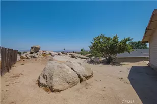 1104 Navajo, Perris, CA 92570 - Photo 23