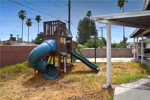 8175 Pepper, Fontana, CA 92335 - Photo 19