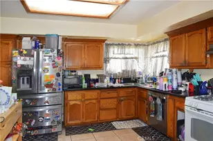 8175 Pepper, Fontana, CA 92335 - Photo 3