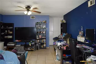 8175 Pepper, Fontana, CA 92335 - Photo 7