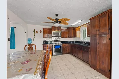 14804 Orange, Hesperia, CA 92345 - Photo 9