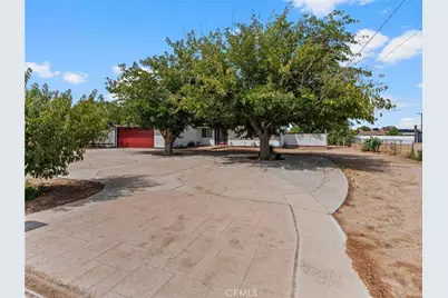 14804 Orange, Hesperia, CA 92345 - Photo 5