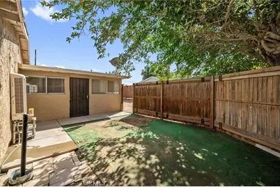 14804 Orange, Hesperia, CA 92345 - Photo 27