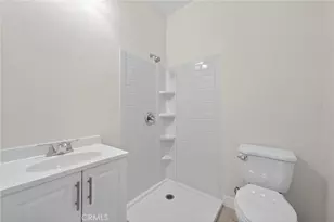 132 W 74th St, Los Angeles, CA 90003 - Photo 13