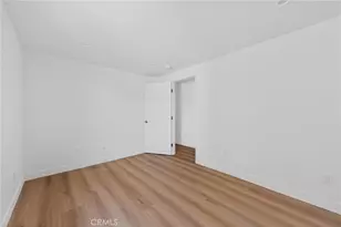 132 W 74th St, Los Angeles, CA 90003 - Photo 25