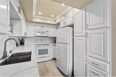 803 Victoria #117, Carson, CA 90746 - Photo 11