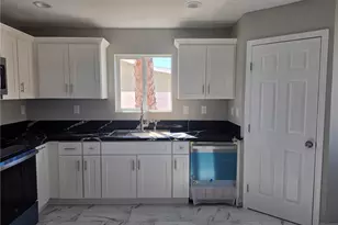 419 W Devonshire Ave, Hemet, CA 92543 - Photo 13
