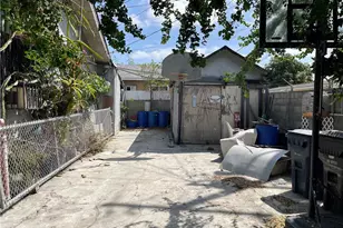 7500 Crockett, Los Angeles, CA 90001 - Photo 21