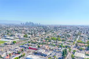1650 W 38th Pl, Los Angeles, CA 90062 - Photo 43