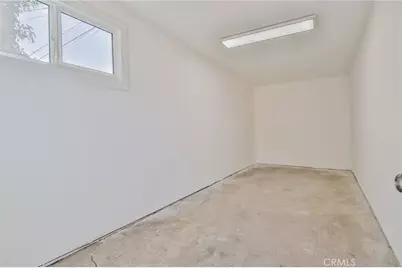 1650 W 38th Place, Los Angeles, CA 90062 - Photo 37