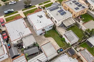 2049 W 71st St, Los Angeles, CA 90047 - Photo 33