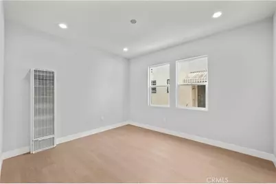 2049 W 71st Street, Los Angeles, CA 90047 - Photo 17