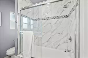 2049 W 71st St, Los Angeles, CA 90047 - Photo 23