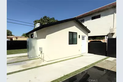 1629 W 80th St, Los Angeles, CA 90047 - Photo 11