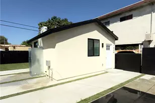 1629 W 80th St, Los Angeles, CA 90047 - Photo 11