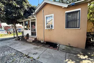 1016 W 51st Pl, Los Angeles, CA 90037 - Photo 21