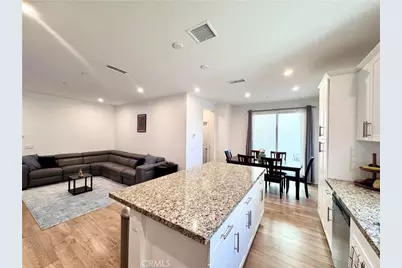 16066 Carrara Lane, Fontana, CA 92336 - Photo 23