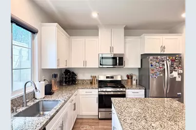 16066 Carrara Lane, Fontana, CA 92336 - Photo 19