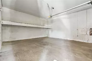 2431 Claremont, Los Angeles, CA 90027 - Photo 63