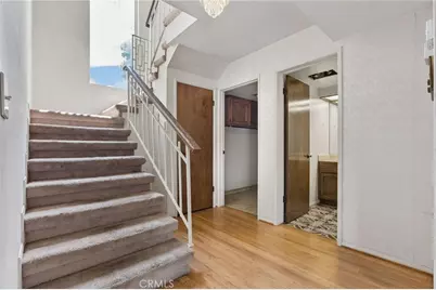 2431 Claremont, Los Angeles, CA 90027 - Photo 25