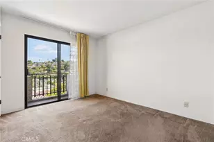 2431 Claremont, Los Angeles, CA 90027 - Photo 33