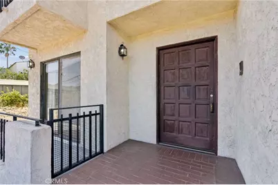 2431 Claremont, Los Angeles, CA 90027 - Photo 7