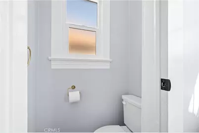 136 W 43rd Place, Los Angeles, CA 90037 - Photo 29