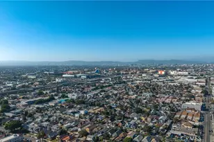 136 W 43rd Pl, Los Angeles, CA 90037 - Photo 45