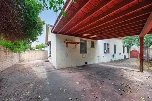 205 N Avenue 66, Los Angeles, CA 90042 - Photo 17