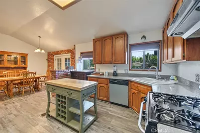 9638 Ponderosa Road, Pinon Hills, CA 92372 - Photo 41
