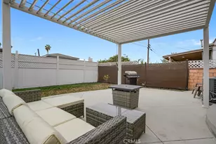 440 E Desford, Carson, CA 90745 - Photo 25