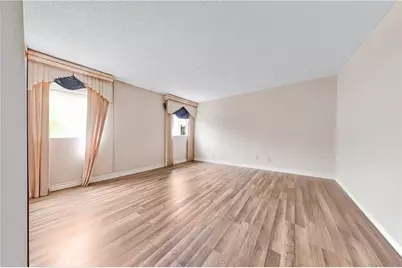 915 E 41st, Los Angeles, CA 90011 - Photo 17