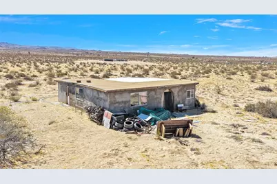 4225 Cathy's Lane, Landers, CA 92285 - Photo 3