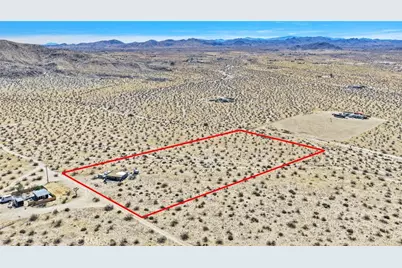 4225 Cathy's Lane, Landers, CA 92285 - Photo 9