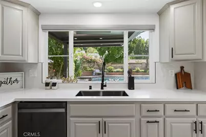10446 White Oak, Granada Hills, CA 91344 - Photo 29