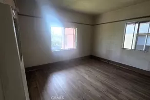 1437 Bonnie Brae St, Los Angeles, CA 90006 - Photo 11