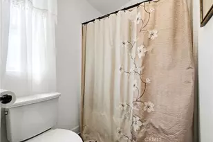 8848 W Ave D8, Lancaster, CA 93536 - Photo 33