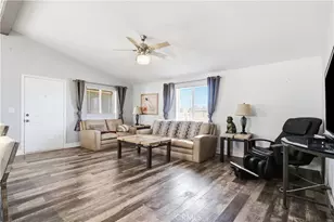 8848 W Ave D8, Lancaster, CA 93536 - Photo 7