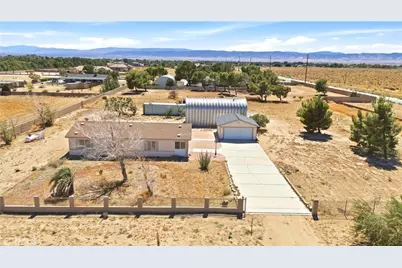 8848 W Avenue D8, Lancaster, CA 93536 - Photo 37