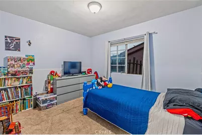 2211 N Grape Ave, Compton, CA 90222 - Photo 5