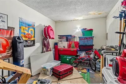 2211 N Grape Ave, Compton, CA 90222 - Photo 23
